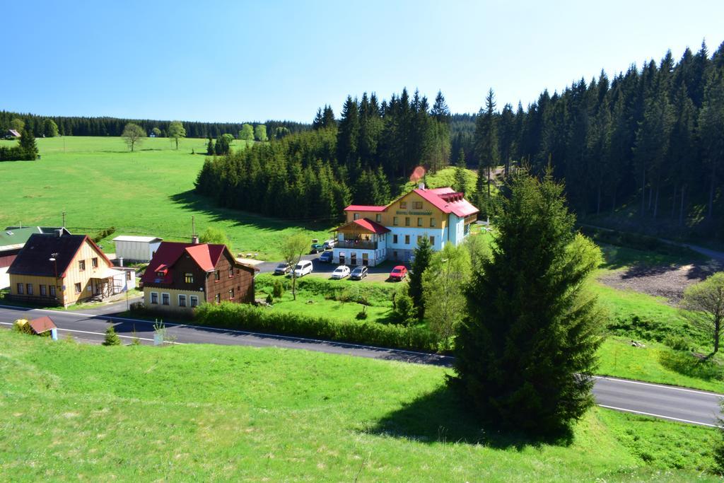 Aparthotel Ochsendorf Horní Blatná Dış mekan fotoğraf