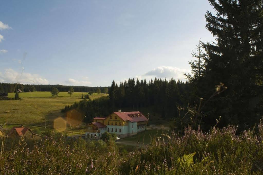Aparthotel Ochsendorf Horní Blatná Dış mekan fotoğraf